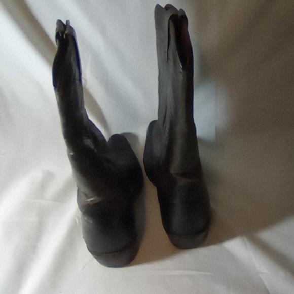 Cowboys Boots 9.5 - Picture 3 of 7